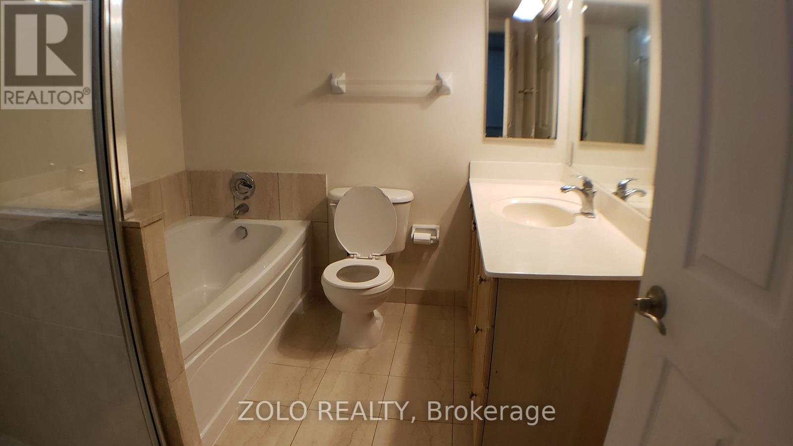 511 - 78 HARRISON GARDEN BOULEVARD - Photo 13