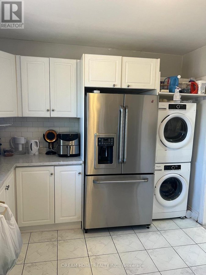 UPPER - 376 BLACKTHORN AVENUE - Photo 7