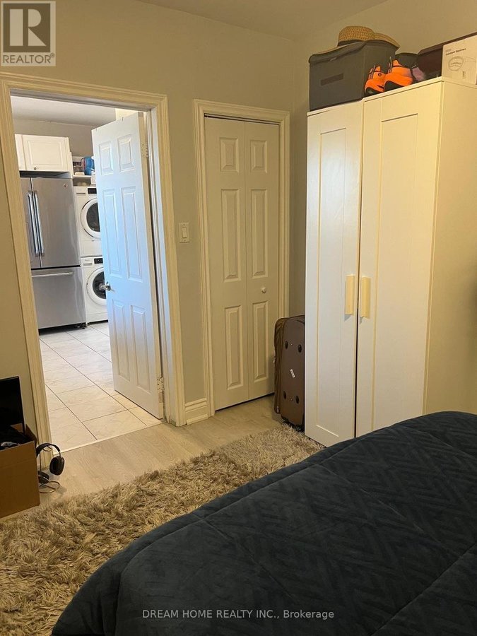 UPPER - 376 BLACKTHORN AVENUE - Photo 14