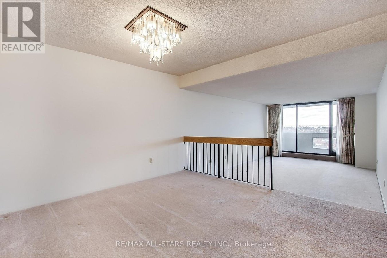 1203 - 255 BAMBURGH CIRCLE - Photo 10