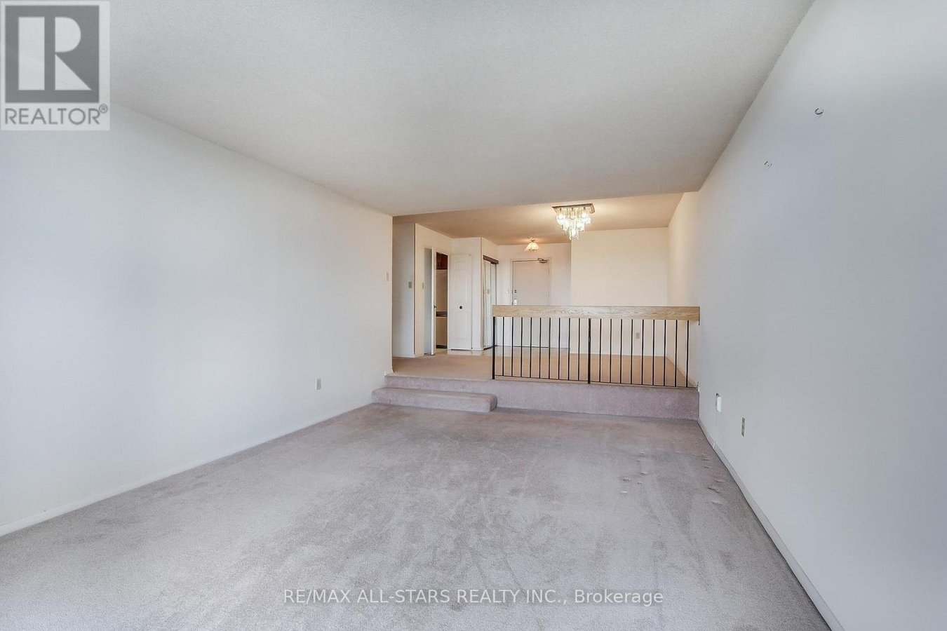 1203 - 255 BAMBURGH CIRCLE - Photo 15