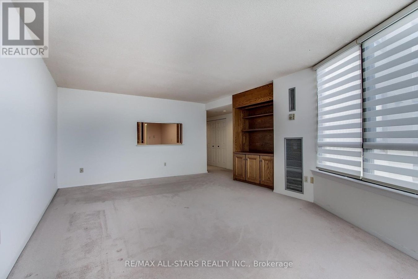 1203 - 255 BAMBURGH CIRCLE - Photo 21