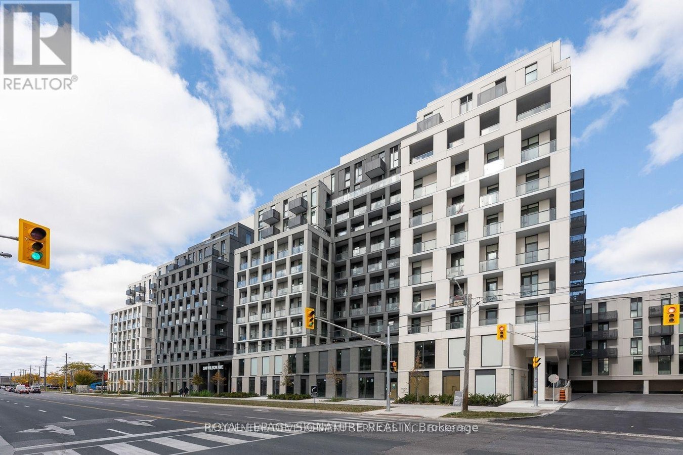 548 - 500 WILSON AVENUE - Photo 1