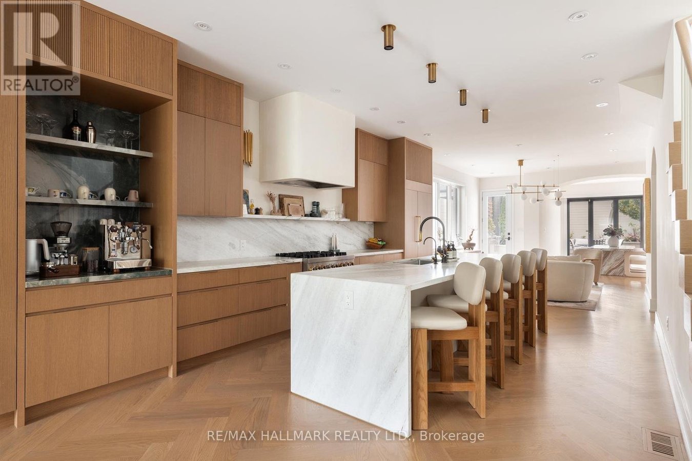 18 FOXLEY STREET - Photo 1