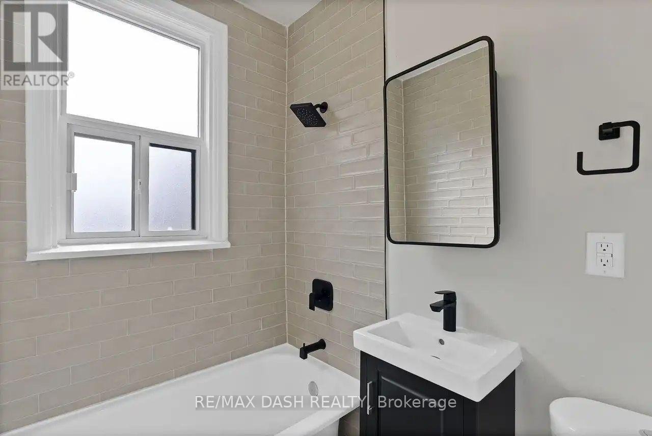 5 - 50 RAGLAN AVENUE - Photo 7