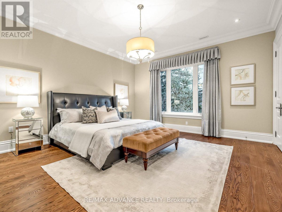 5 LLOYDMINSTER CRESCENT - Photo 32