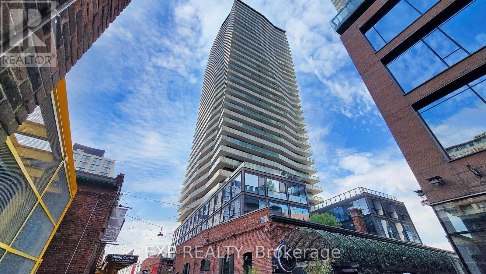 503 - 390 CHERRY STREET - Photo 1