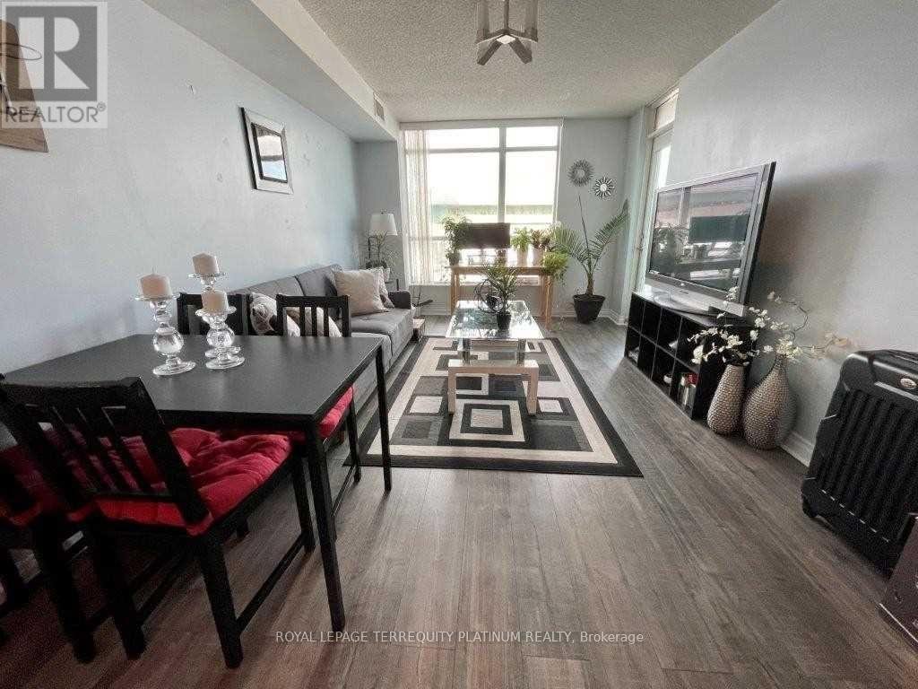 628 - 231 FORT YORK BOULEVARD - Photo 2