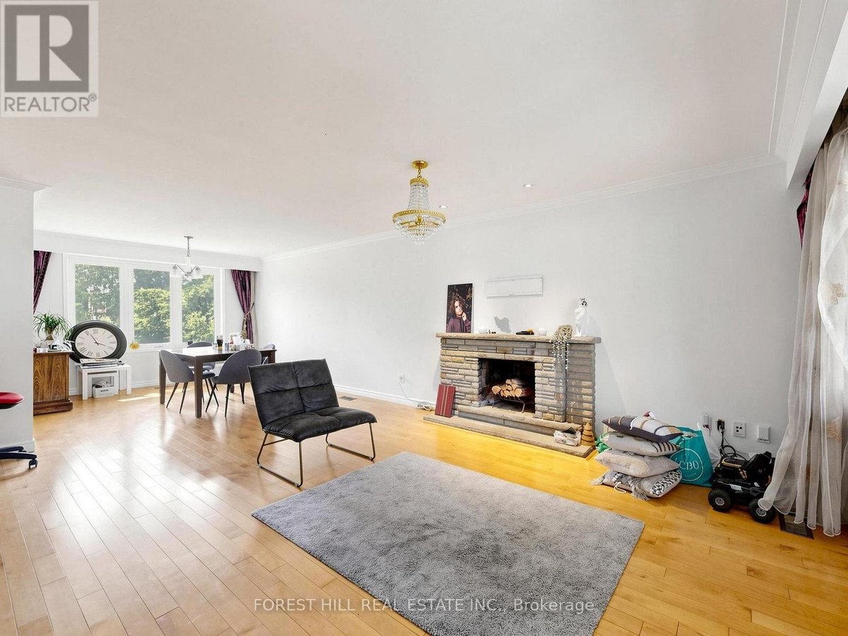 32 WYCLIFFE CRESCENT - Photo 7