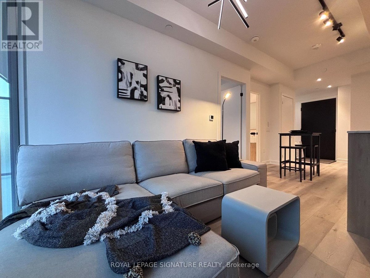 2104 - 127 BROADWAY AVENUE - Photo 14