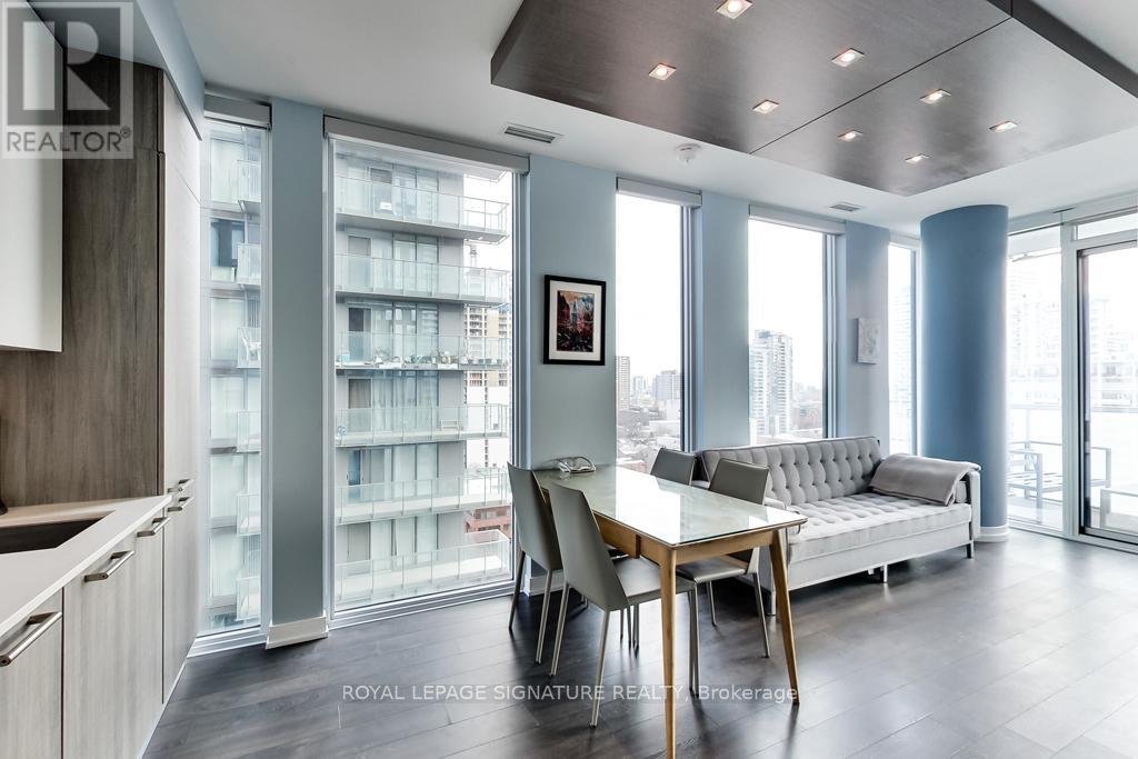 1704 - 28 WELLESLEY STREET E - Photo 3