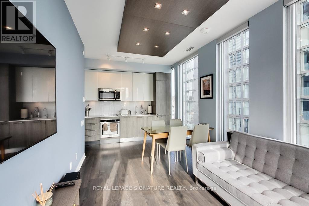 1704 - 28 WELLESLEY STREET E - Photo 4