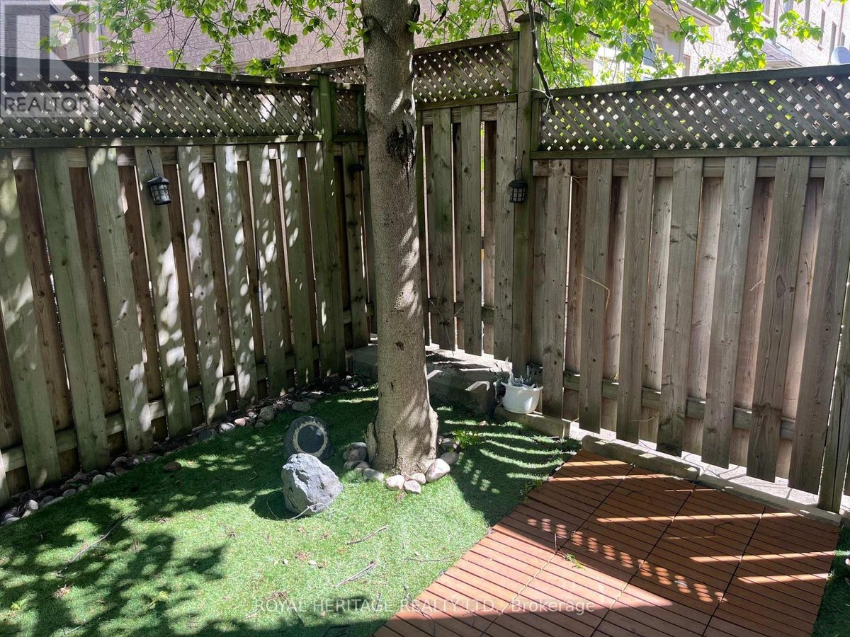 16 - 16 WILLIAM POOLE WAY - Photo 4