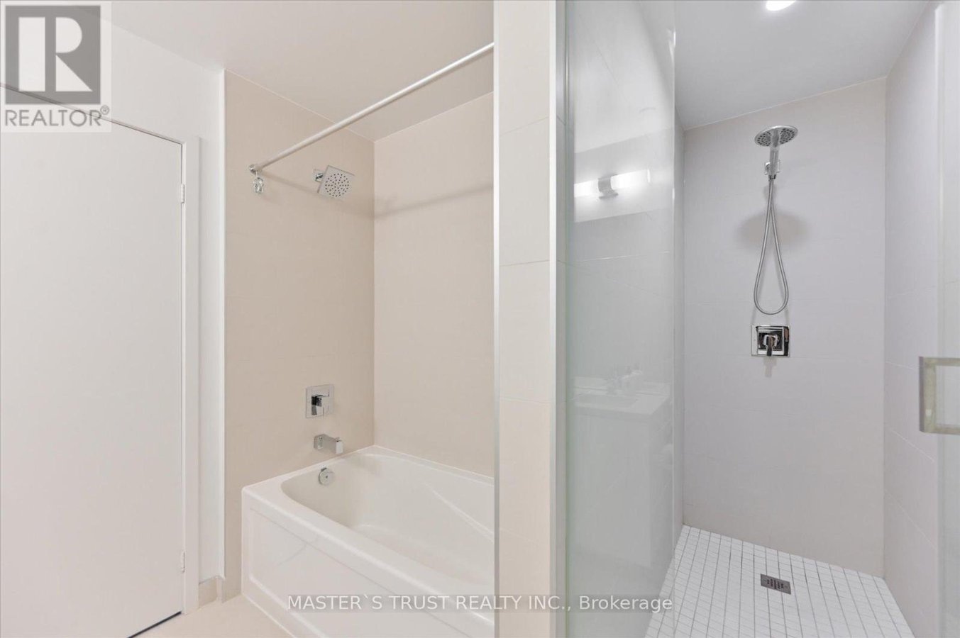 PH5801 - 8 EGLINTON AVENUE E - Photo 23