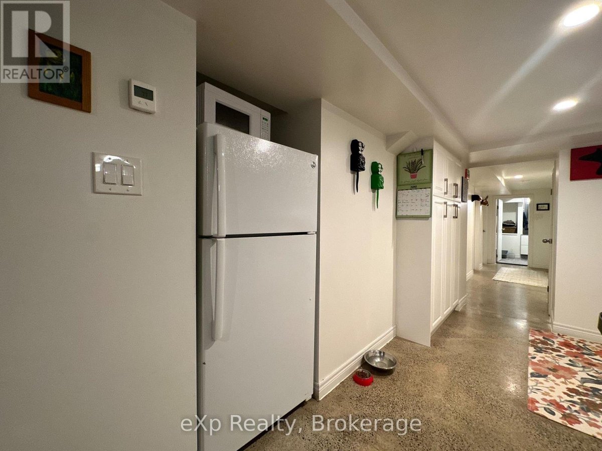 3 - 36 SECOND STREET - Photo 9