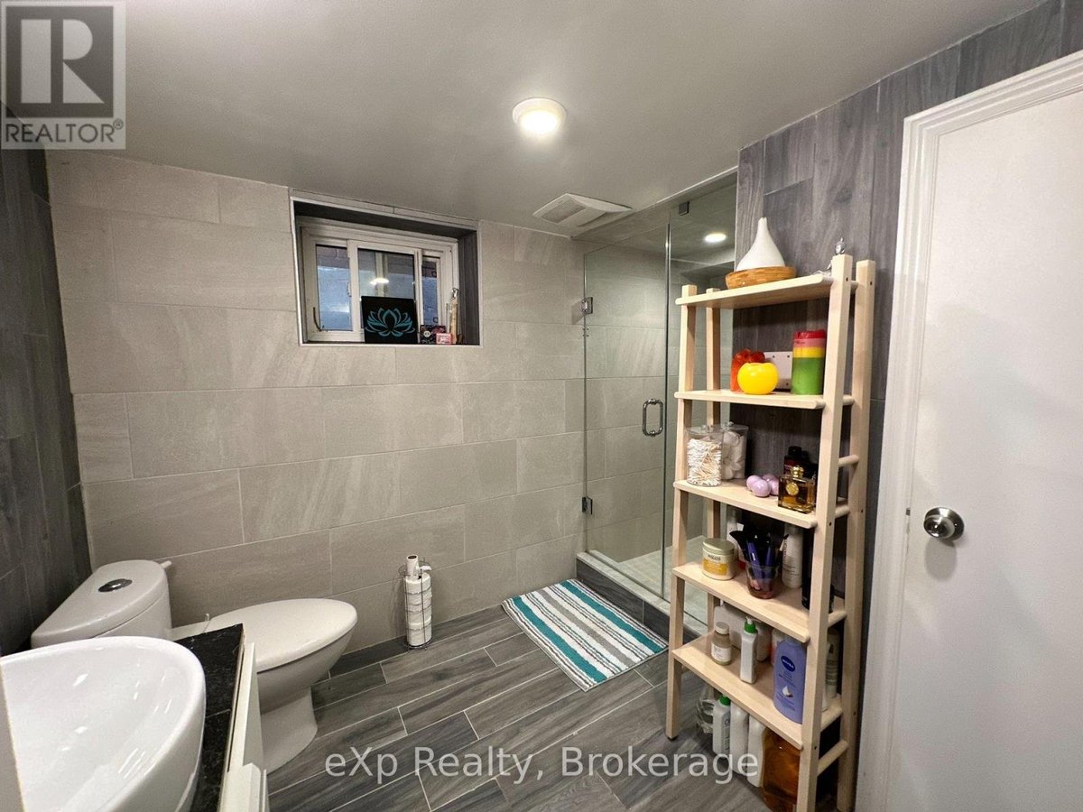 3 - 36 SECOND STREET - Photo 17