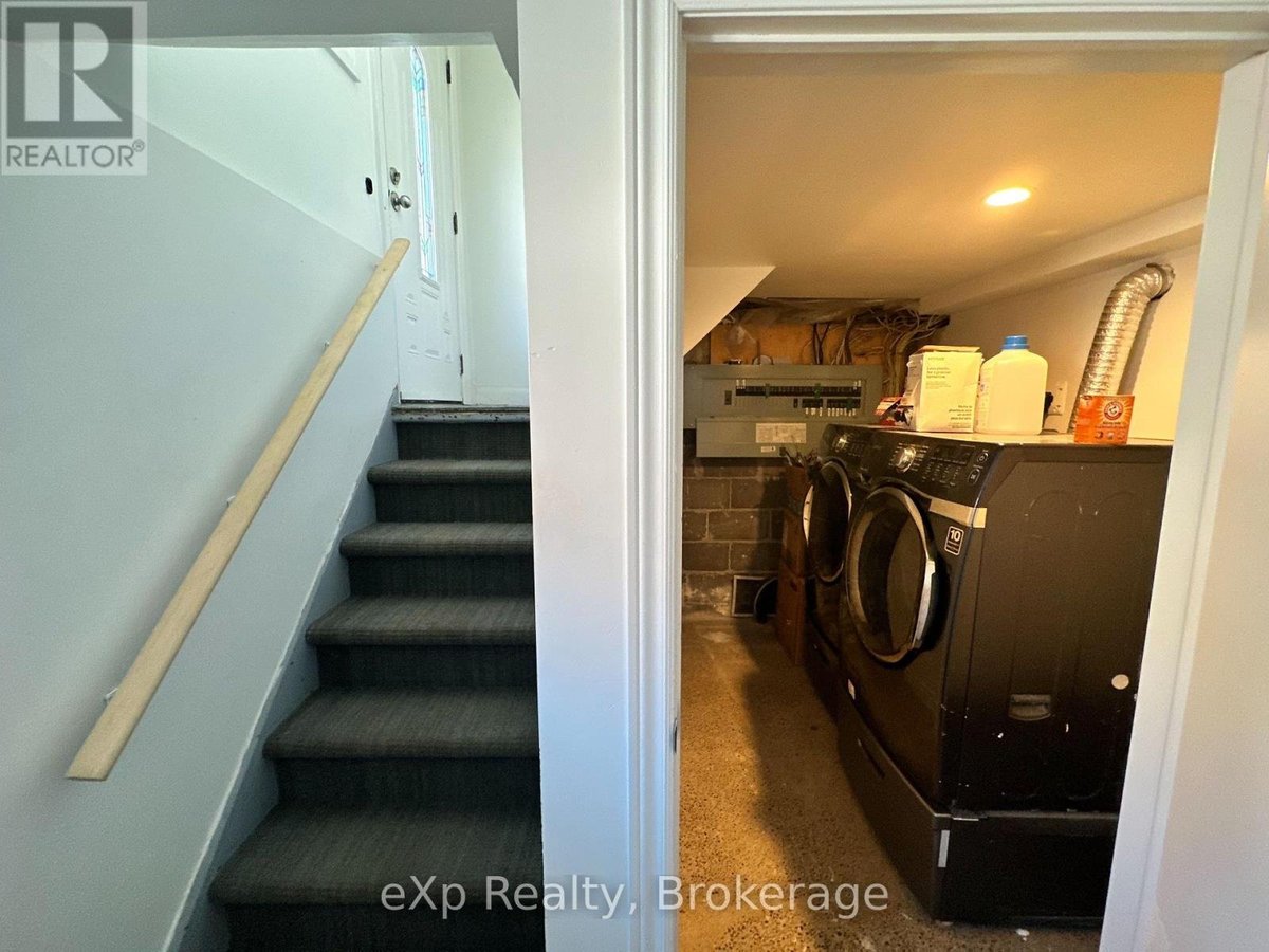 3 - 36 SECOND STREET - Photo 21