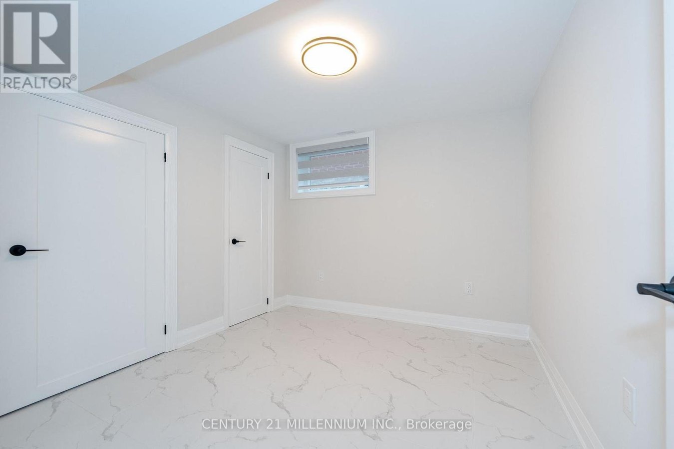B - 31 MARIPOSA AVENUE - Photo 3