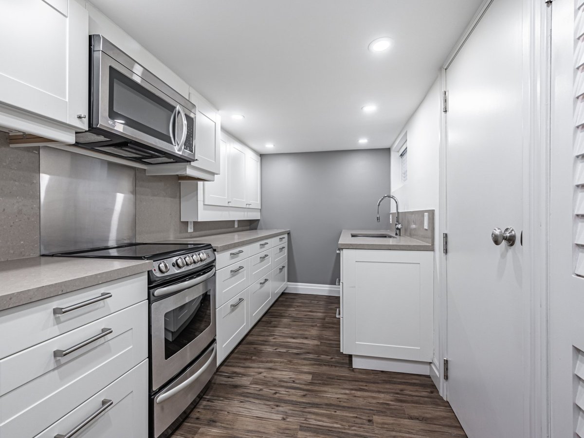 46 Wells Street - Photo 5