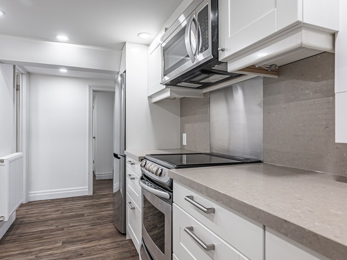 46 Wells Street - Photo 7