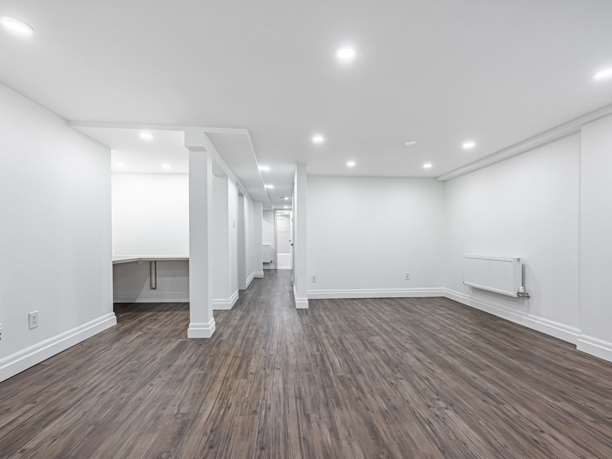 46 Wells Street - Photo 16