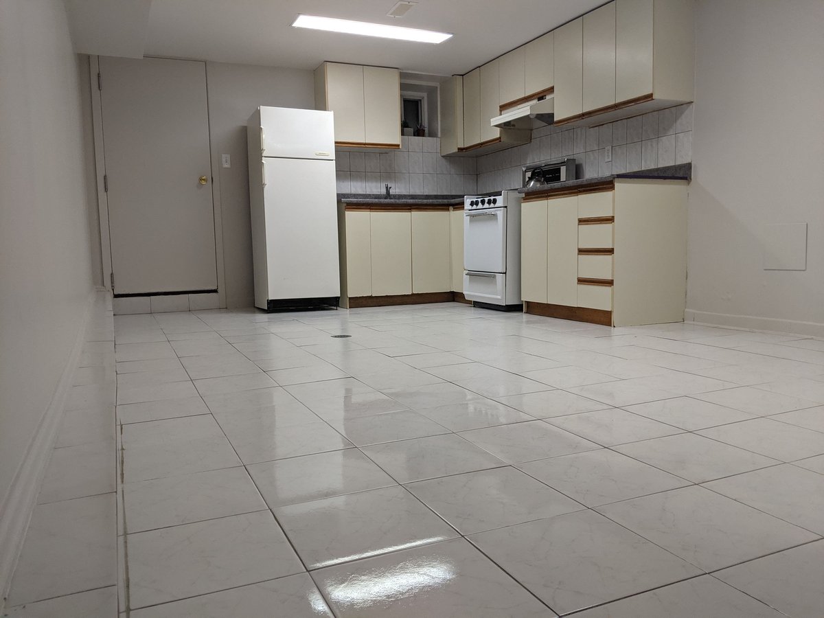 63 Boon Avenue - Photo 1