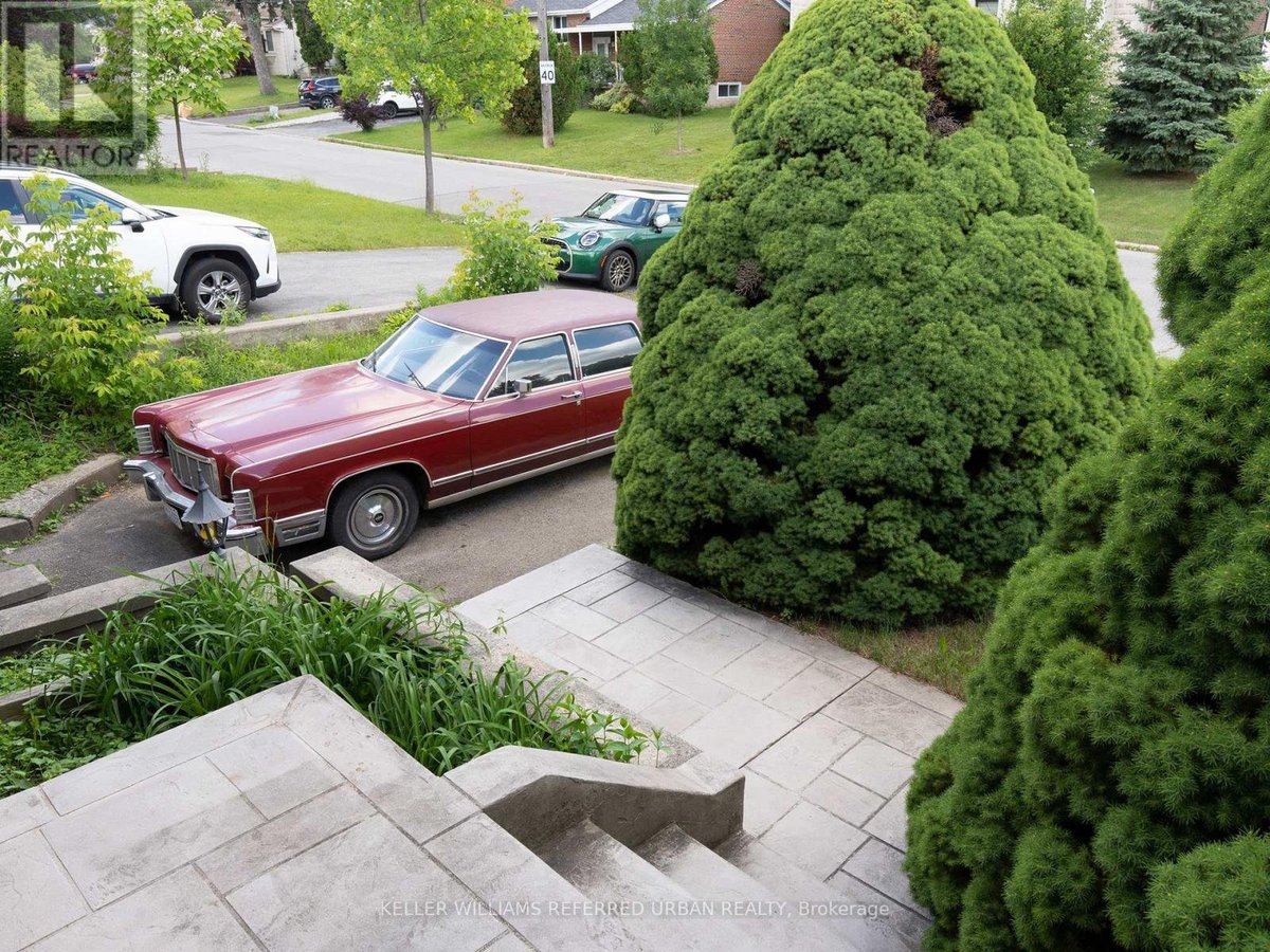 153 NEWTON DRIVE - Photo 10