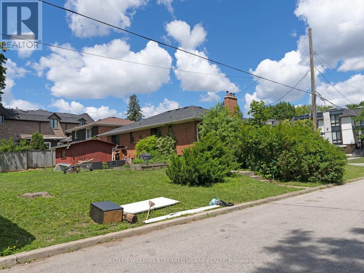 153 NEWTON DRIVE - Photo 12