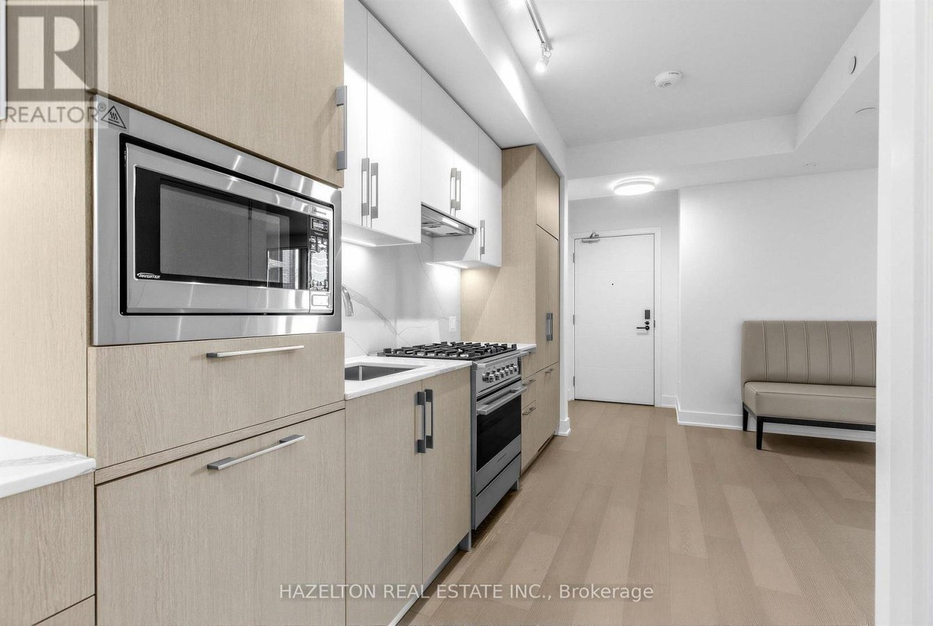 606 - 8 MANOR ROAD W - Photo 5