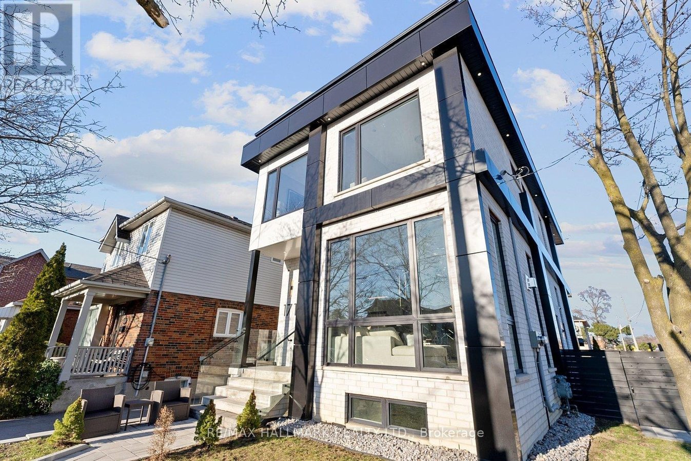 FULL HOUSE - 171 DURANT AVENUE - Photo 1
