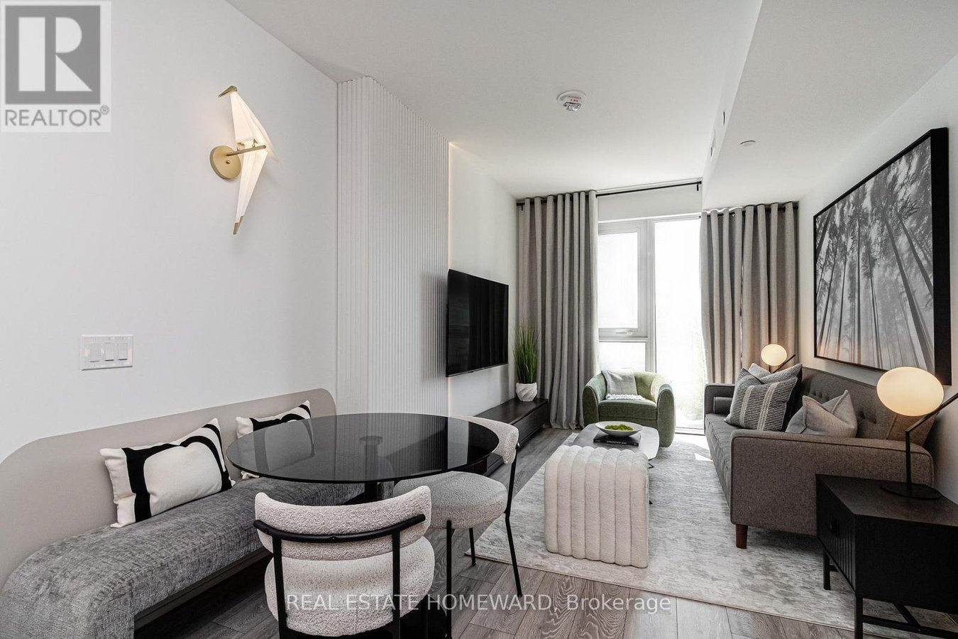 502 - 2020 BATHURST STREET - Photo 2