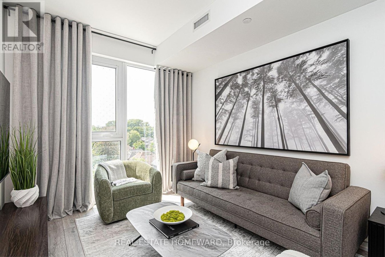 502 - 2020 BATHURST STREET - Photo 4