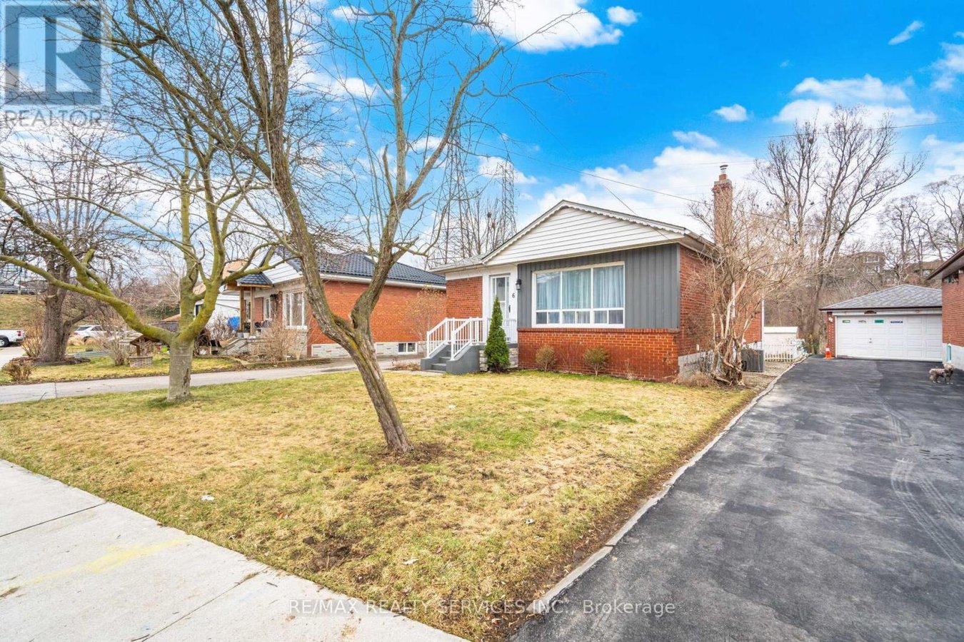 UPPER - 6 BONNYVIEW DRIVE - Photo 3