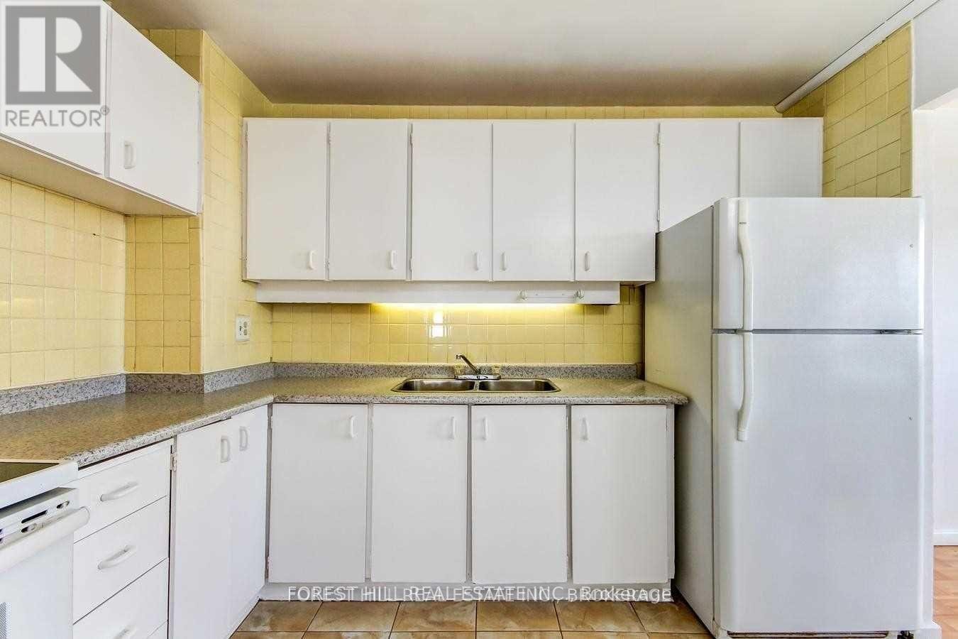 1002 - 715 DON MILLS ROAD - Photo 14