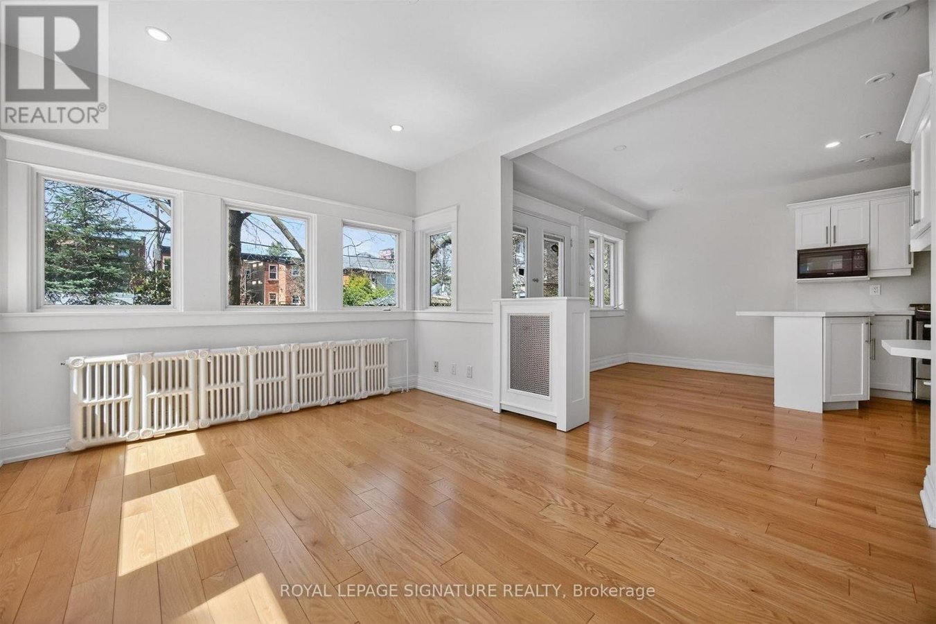 426 ARMADALE AVENUE - Photo 12