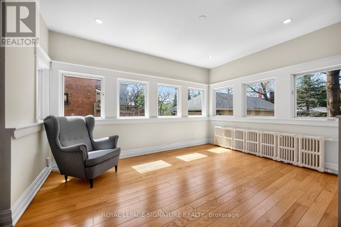 426 ARMADALE AVENUE - Photo 14