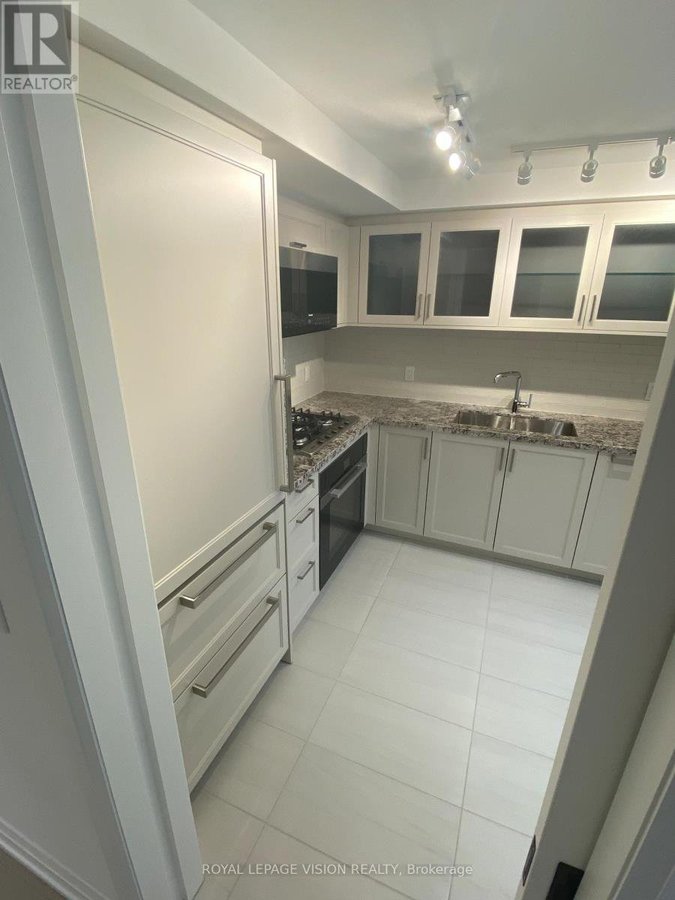 302 - 505 GLENCAIRN AVENUE - Photo 8