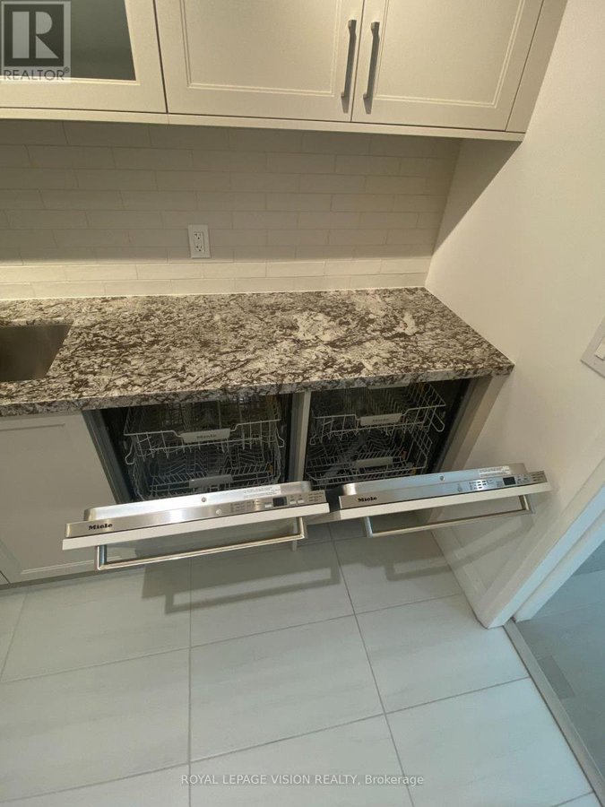 302 - 505 GLENCAIRN AVENUE - Photo 12