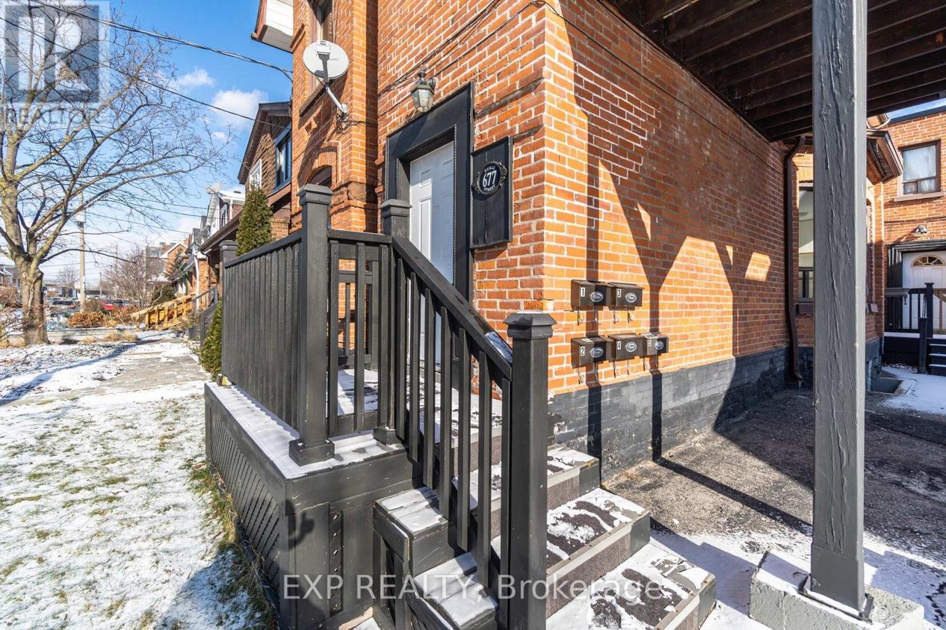 3 - 677 DURIE STREET - Photo 4