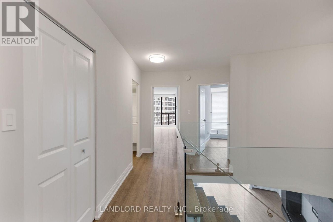 2208 - 33 HARBOUR SQUARE - Photo 23