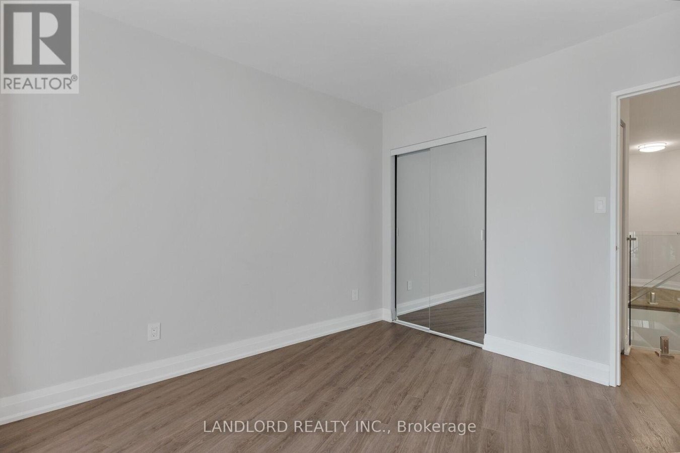 2208 - 33 HARBOUR SQUARE - Photo 33