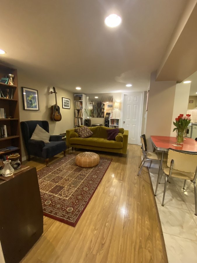 265 Borden Street - Photo 4