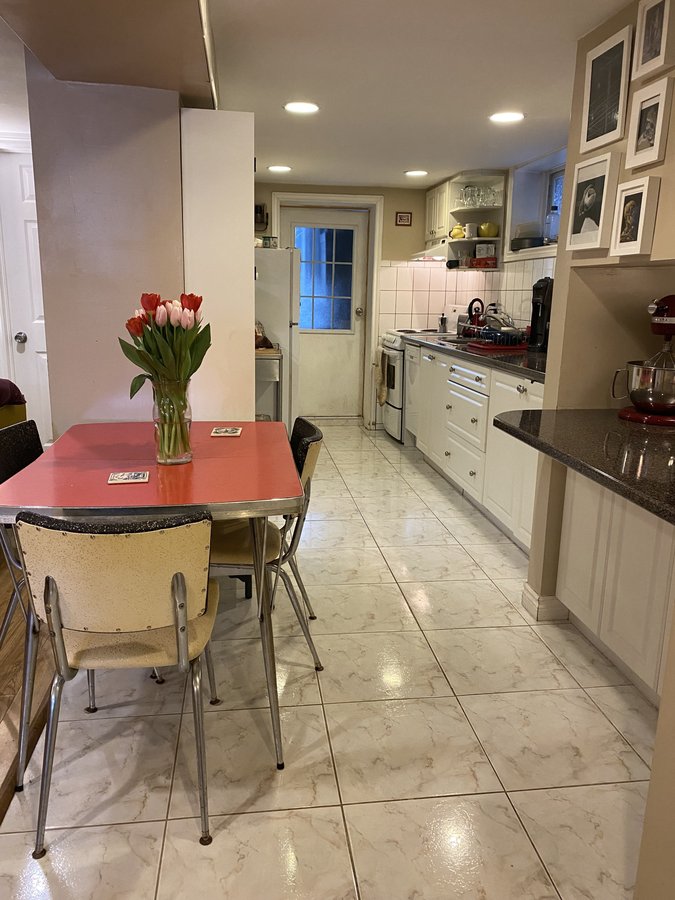 265 Borden Street - Photo 5