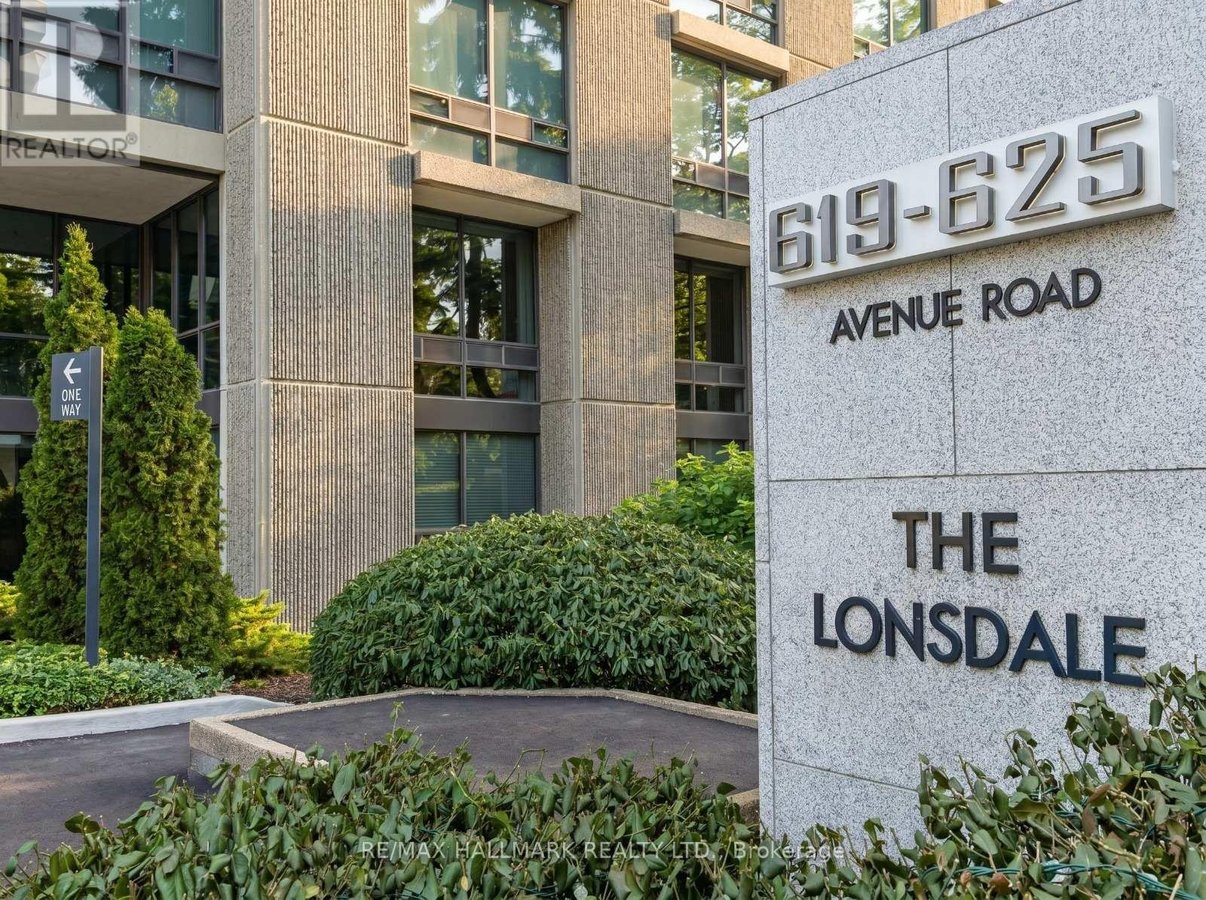 201 - 619 AVENUE ROAD - Photo 2