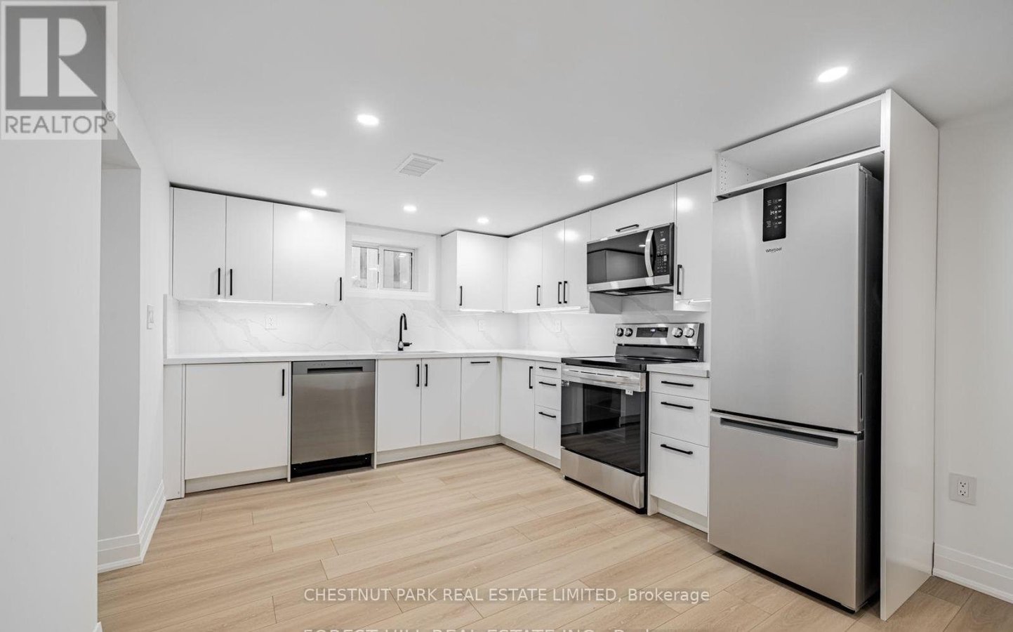 562 DELORAINE AVENUE - Photo 5