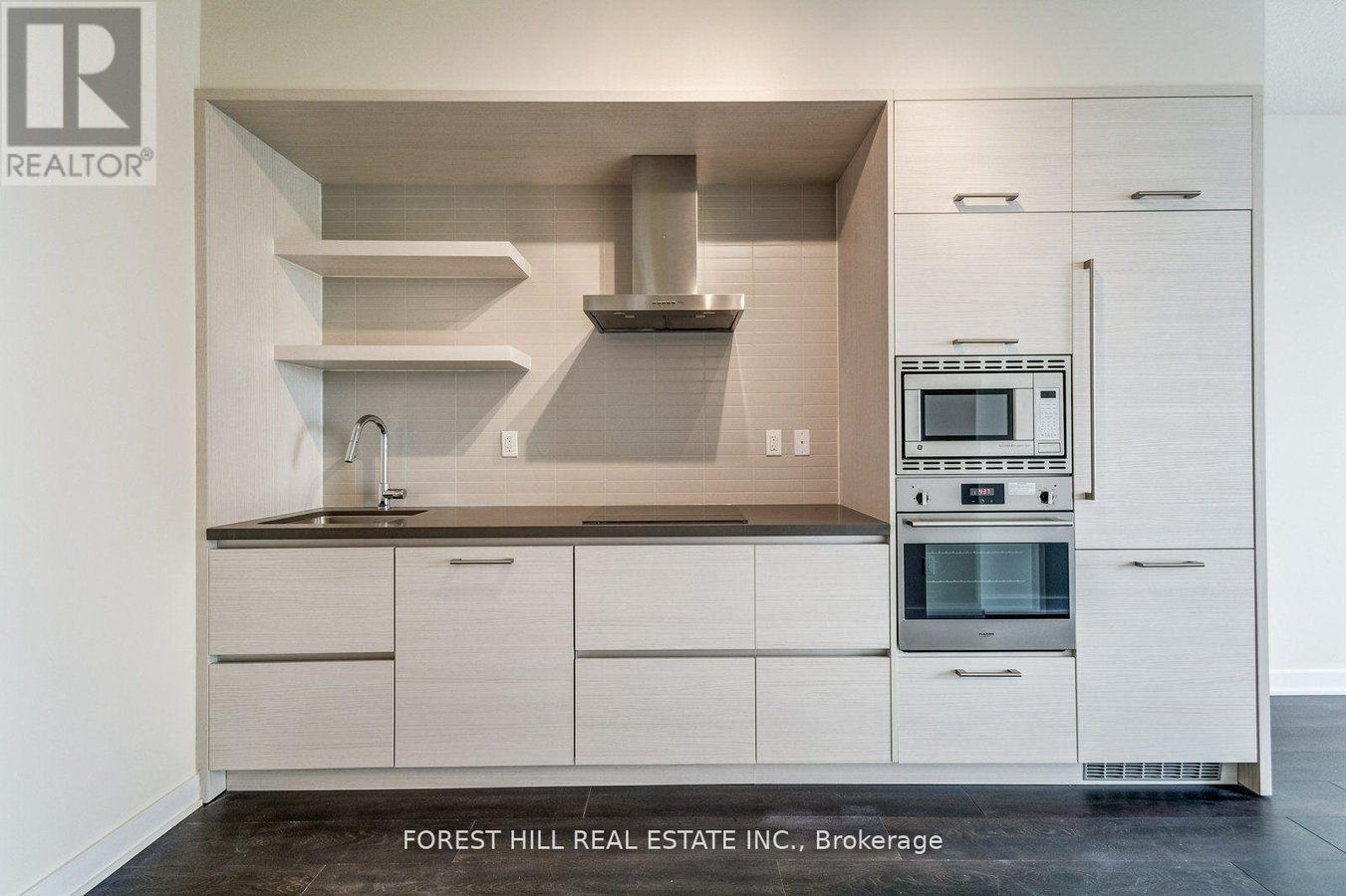 5010 - 2221 YONGE STREET - Photo 9
