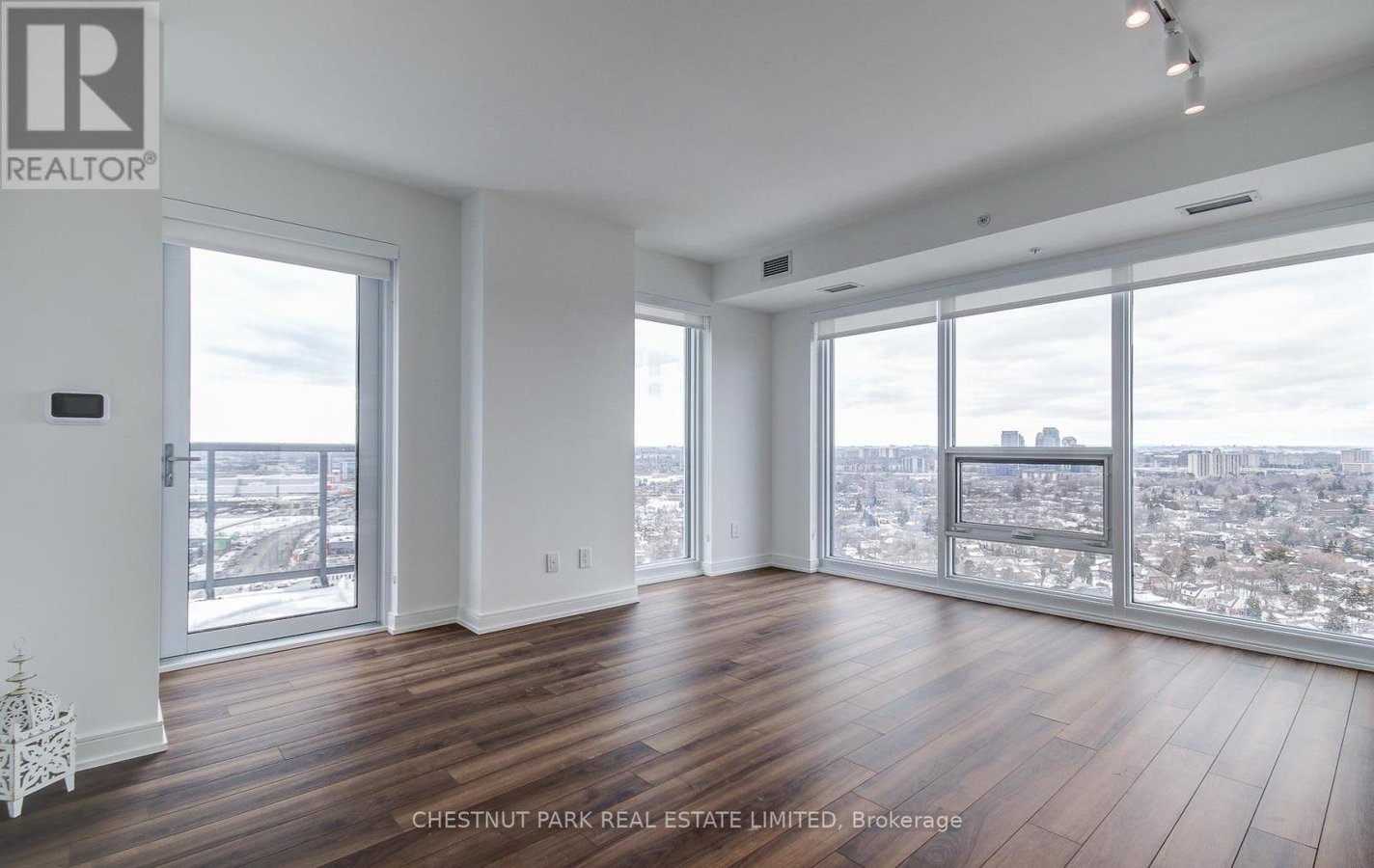 PH2402 - 30 SAMUEL WOOD WAY - Photo 16