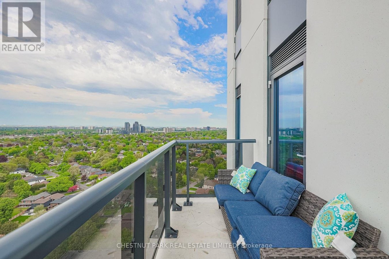 PH2402 - 30 SAMUEL WOOD WAY - Photo 21