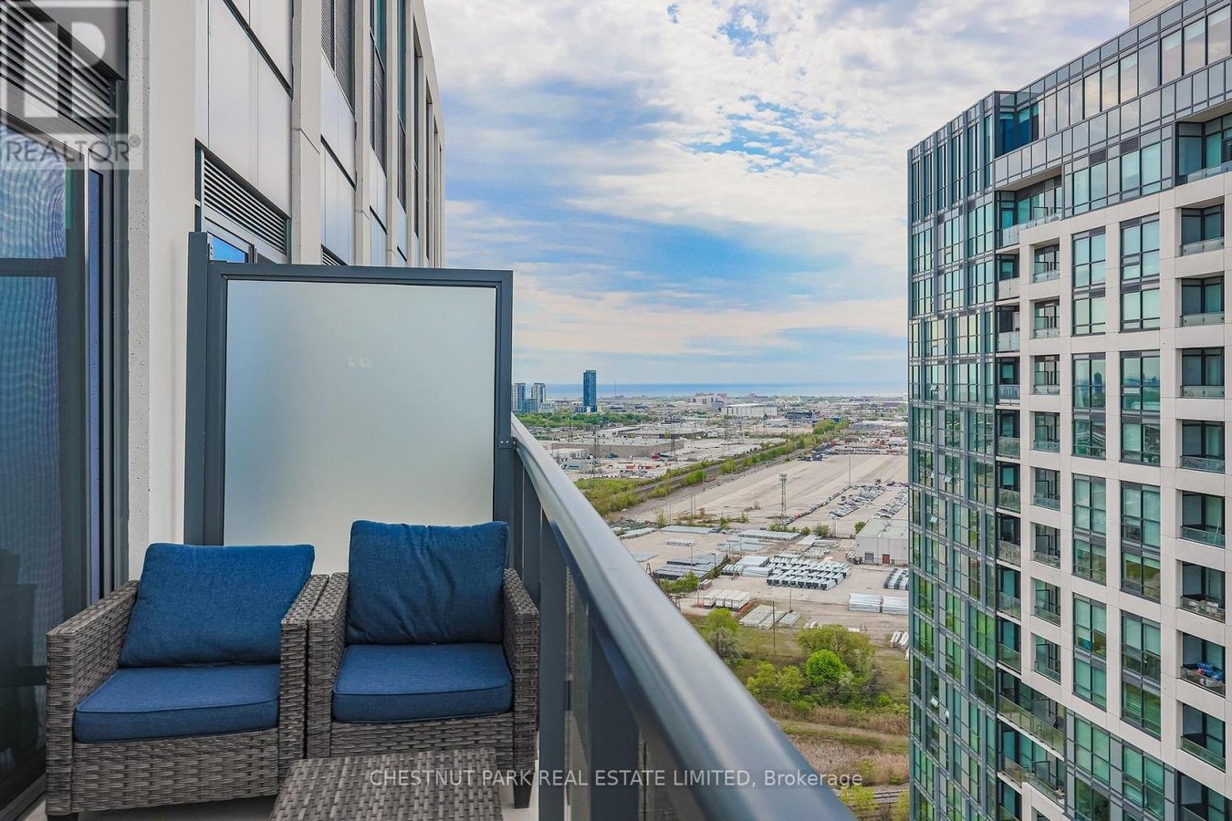PH2402 - 30 SAMUEL WOOD WAY - Photo 23