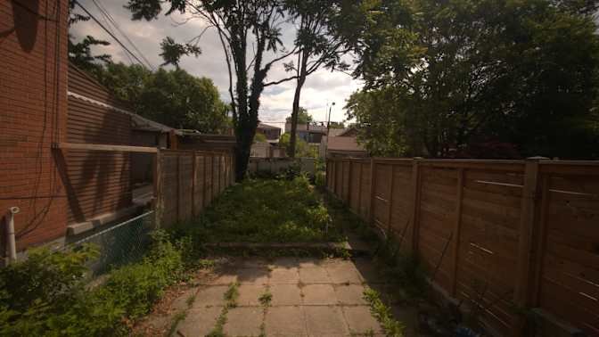 Manning Avenue - Photo 3